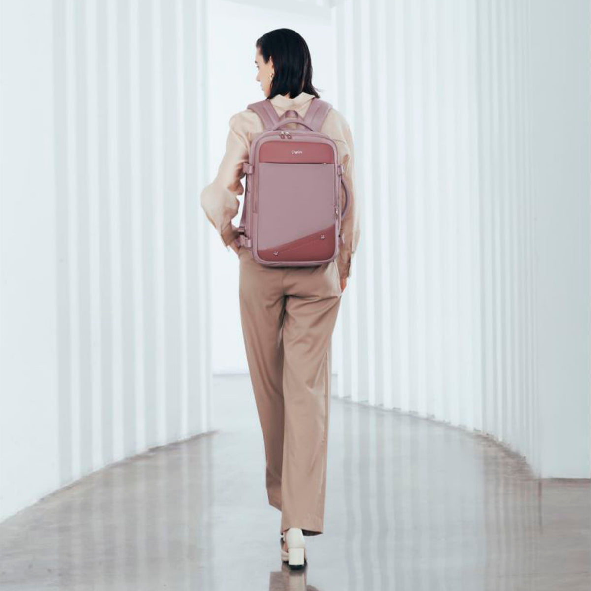 CB00641 Travel Backpack Pale Mauve