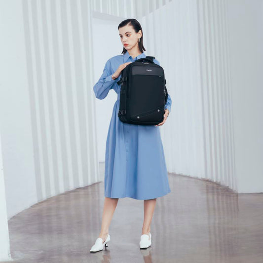 CB00641 Travel Backpack Black